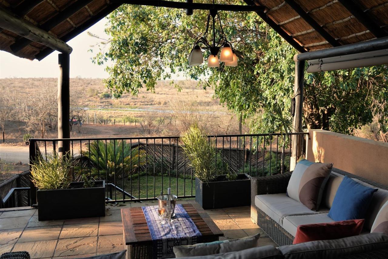 Tau @ Kruger Villa Marloth Park Buitenkant foto