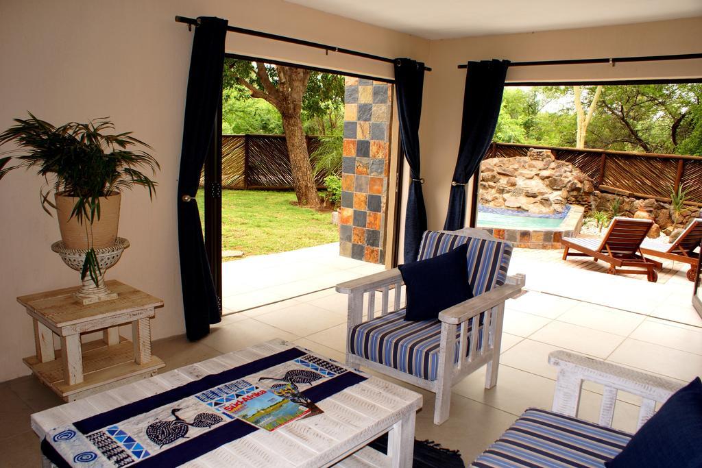 Tau @ Kruger Villa Marloth Park Kamer foto
