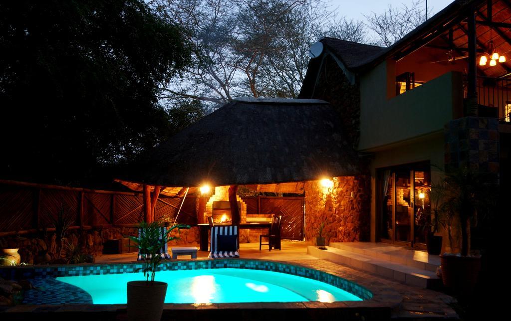 Tau @ Kruger Villa Marloth Park Kamer foto