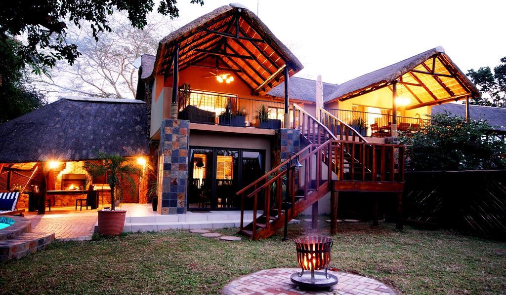 Tau @ Kruger Villa Marloth Park Kamer foto